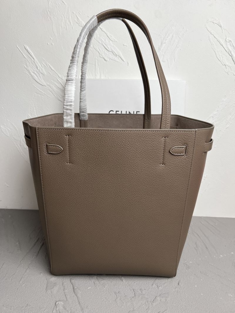 Ce1i*e cabas bags
